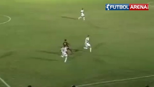 Herkesi ipe dizdi ve golü attı!