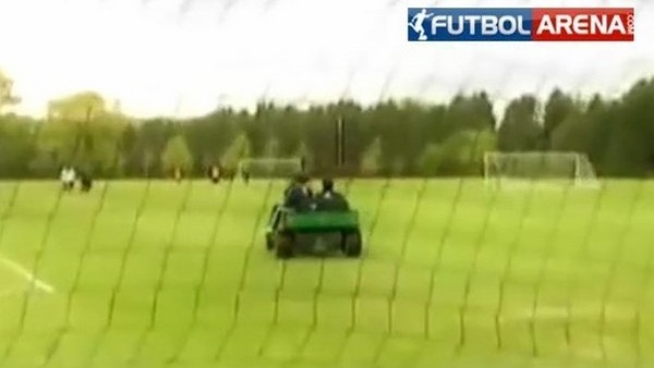 Davi Luiz'den çılgın hareket!