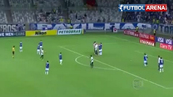 Kaleci öyle bir hata yaptı ki...