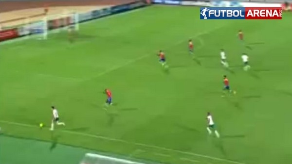 Belhanda muhteşem attı!