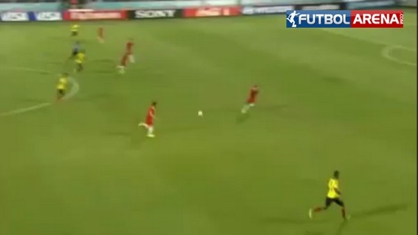 Juan Quintero süper attı!