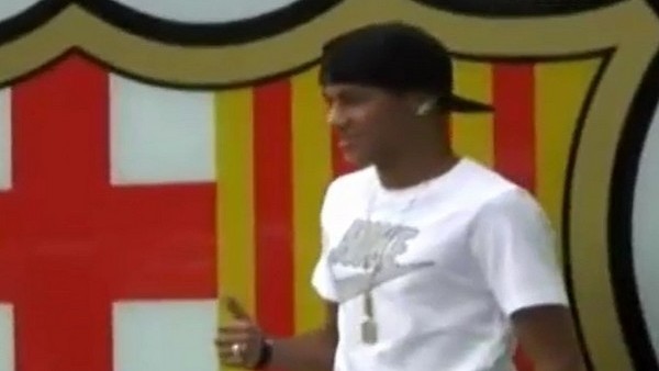 Neymar imza için Barcelona'da