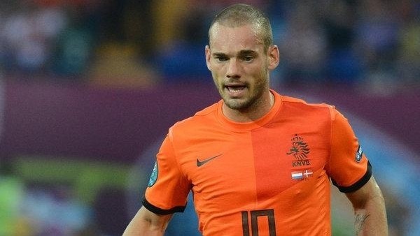 Sneijder'den Çin'e harika gol!