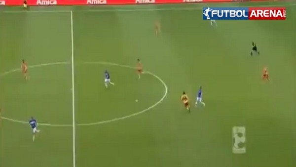 Çok uzaktan harika vurdu!