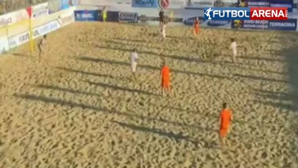 Plaj futbolunda müthiş röveşata golü