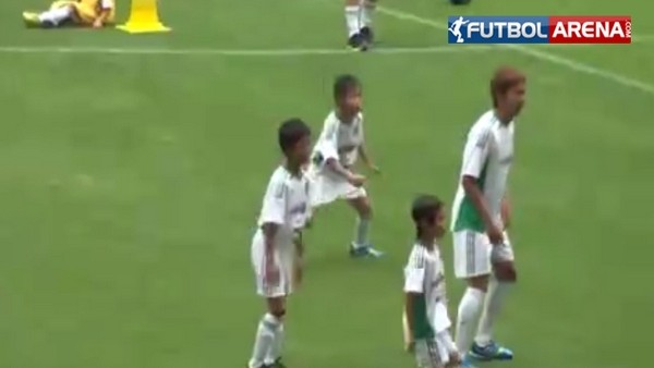 Kagawa çocuklara karşı