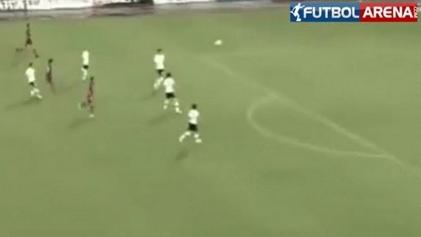 Japon Oshitani uzaktan müthiş vurdu