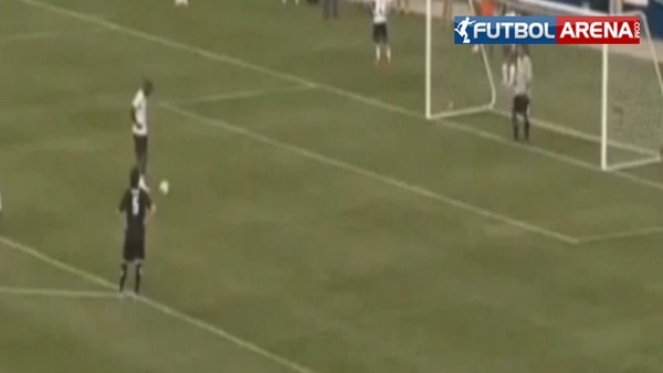 Henry'den sıradışı penaltı!