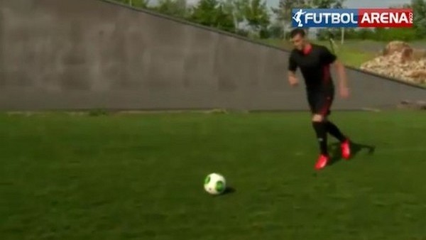 Gareth Bale'in 125 km'lik şutu