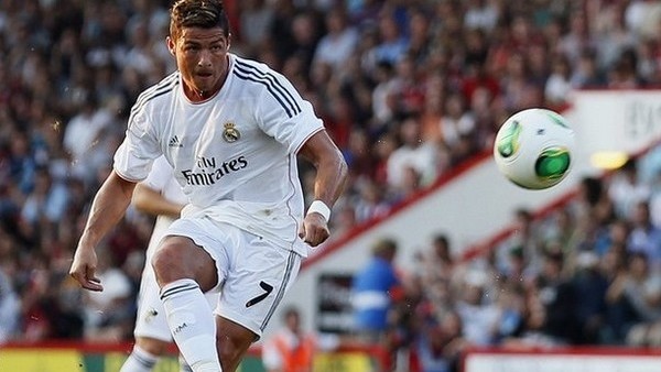 CR7'den muhteşem frikik