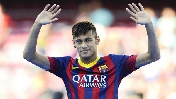 ...Ve Neymar sonunda Barcelona formasıyla sahada!