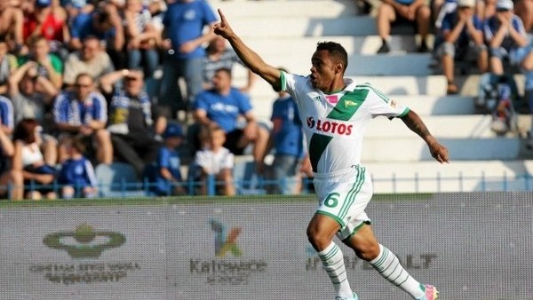 Gerilme gereği duymadı! Kaleye baktı ve...