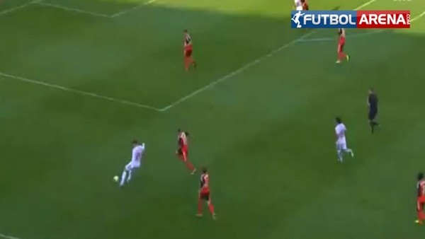 Emenike siftah yaptı