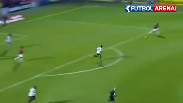 Hakeme bodoslama çarpmak!