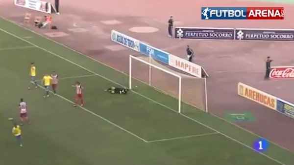 Villa siftahı müthiş golle yaptı