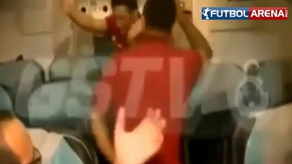 Galatasaraylı oyuncular kendinden geçti!