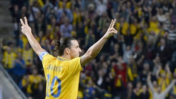 İbrahimovic'ten müthiş füze!