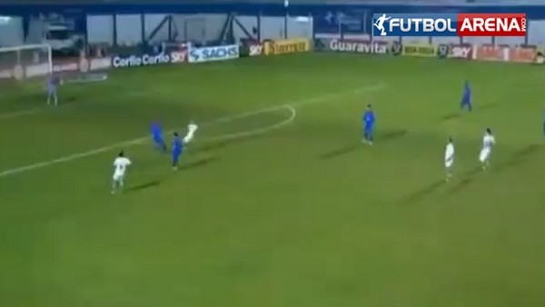 Durdurulamaz! Defansın arasında matkap gibi geçti