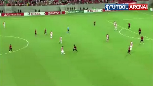 İşte gerçek tiki-taka! | İnanılmaz bir gol...