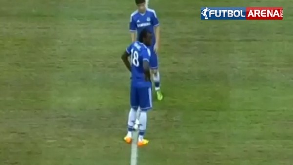 Mourinho eski takımına acımadı!