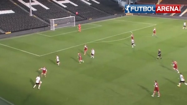 Bu yaşta sana füze atmayı kim öğretti?