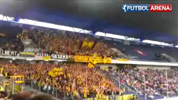 Dortmund taraftarından inanılmaz olay!