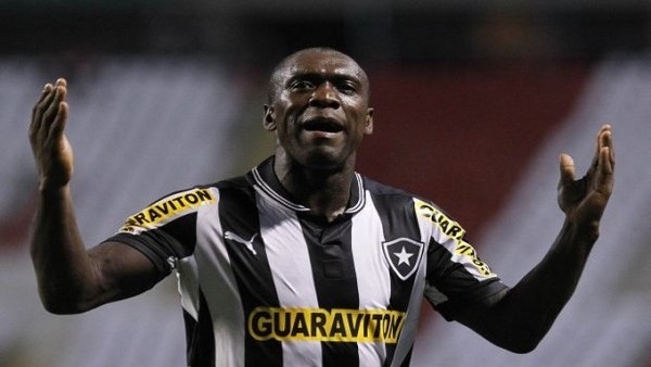 Ah Seedorf sen bunu kaçıracak topçu muydun?