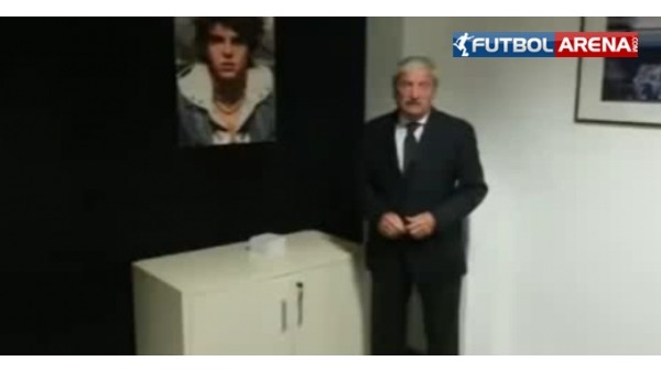 İtalyan spiker bu kez de Kaka için çıldırdı