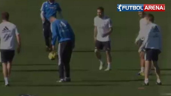 Xabi Alonso, Zidane'ı yerin dibine soktu!