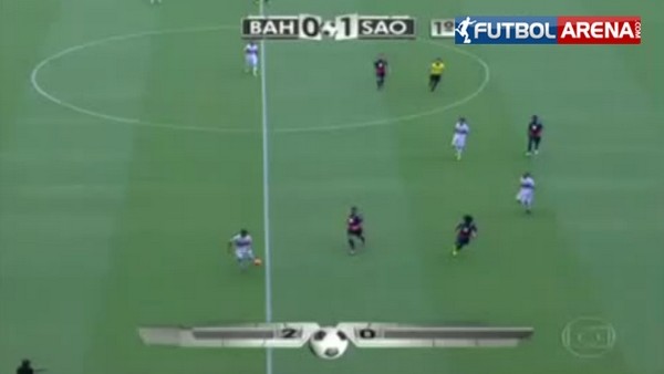 Ganso'dan müthiş bir çalım ve bakmadan pas