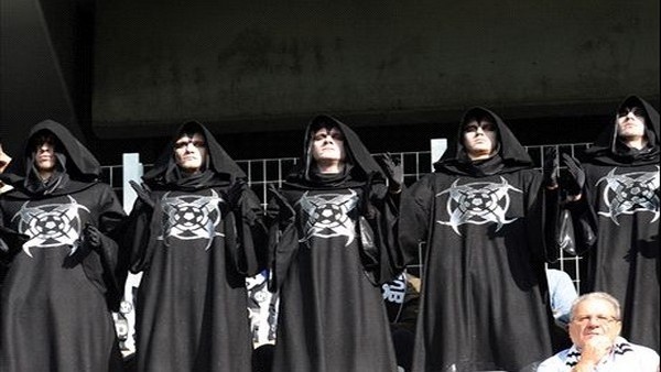 Gizemli adamların sırrı çözüldü!