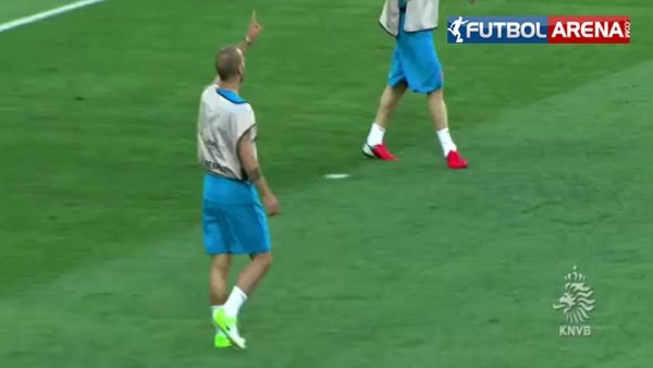 Sneijder'den efsane bir idman golü