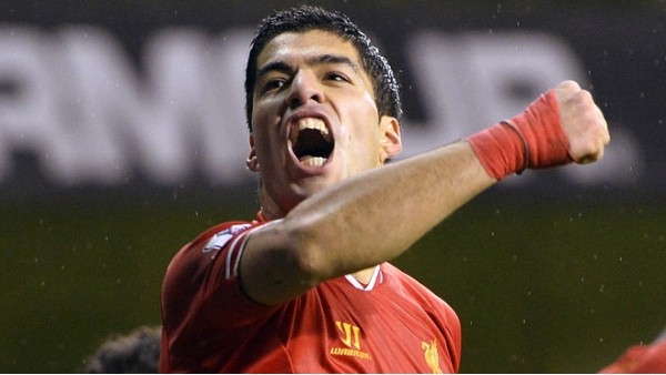 Suarez yine büyüledi! Klas gol...