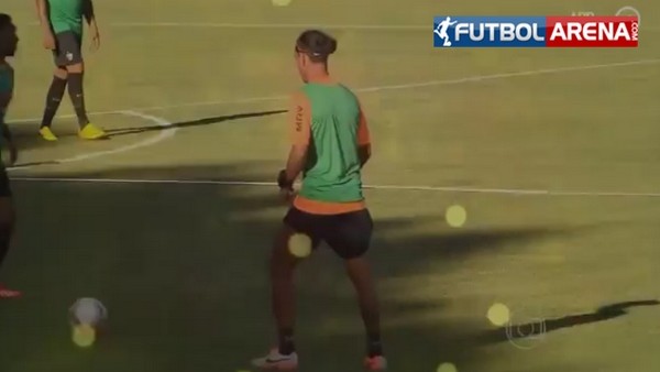 Ronaldinho'dan müthiş hareket!