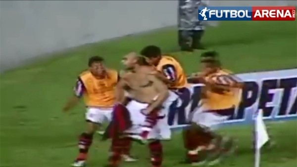 Adriano Leite Ribeiro'nun En Güzel Golleri