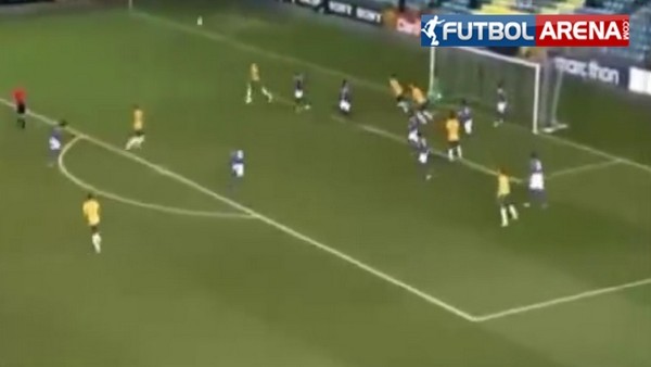 Dünyanın en hızlı spikeri maç anlatırsa...