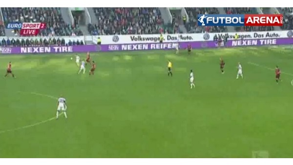 Son dakikada orta sahadan müthiş gol!