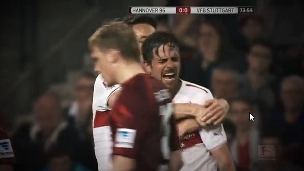 Takım arkadaşını iyileştireyim derken daha beter sakatladı