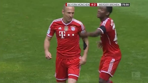 Robben oyuna girdi 30 saniyede golü attı