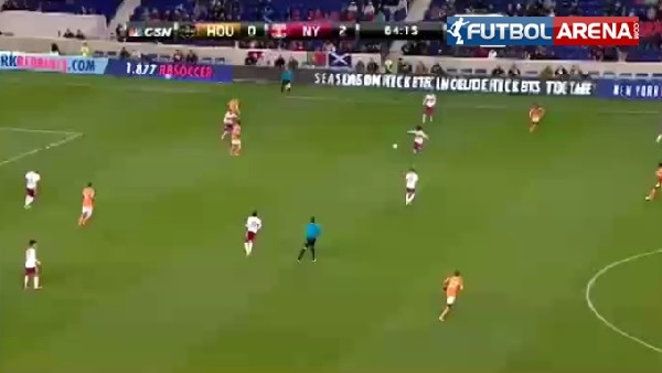 Thierry Henry yine çok klas...