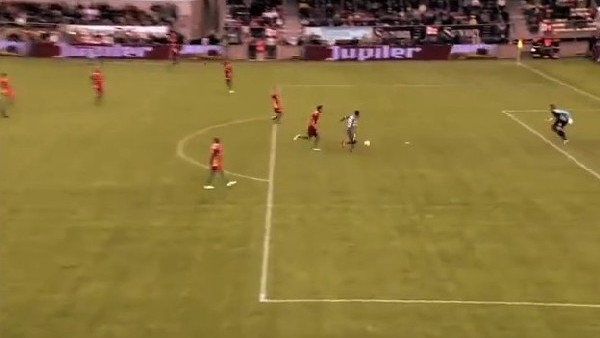 G.Saray ve Arsenal'in istediği süper golcü