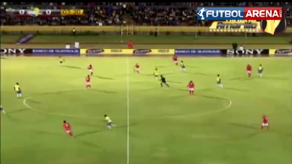 Jonathan Gonzales örümcek ağlarını aldı