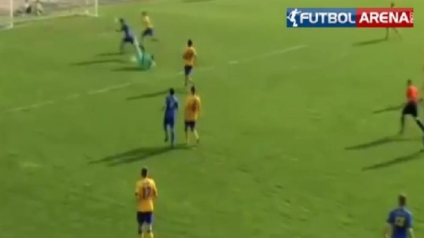 Yok böyle bir gol | Top sekince...