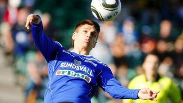 40 metreden sağ ayağıyla bombaladı