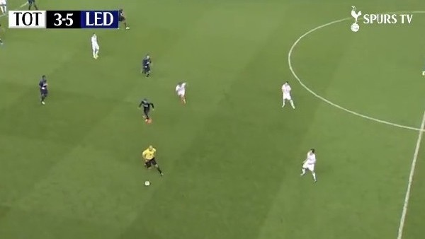 Böyle bir olay yok! Hakem futbolcu oldu...