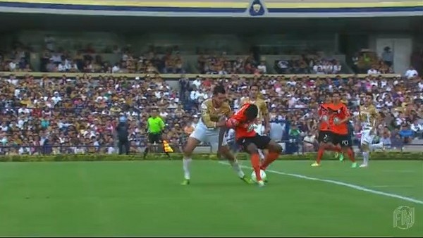 Ekvadorlu Valencia, Meksika'yı salladı!