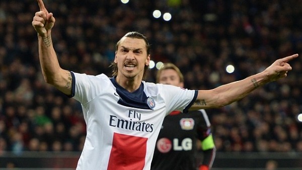 İbrahimovic sol ayağıyla roket gibi çaktı!