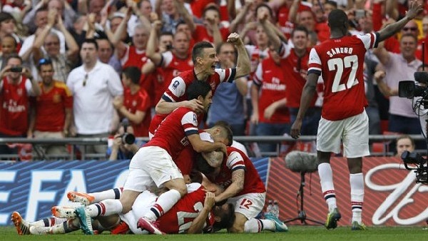 Arsenal 3-2 Hull City | Maç Özeti (17.05.2014)