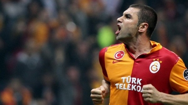 Burak Yılmaz Trabzon'da Taraftarla Atıştı!