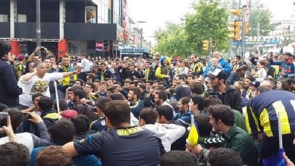  Fenerbahçe'nin şampiyonluk kutlamaları - 1